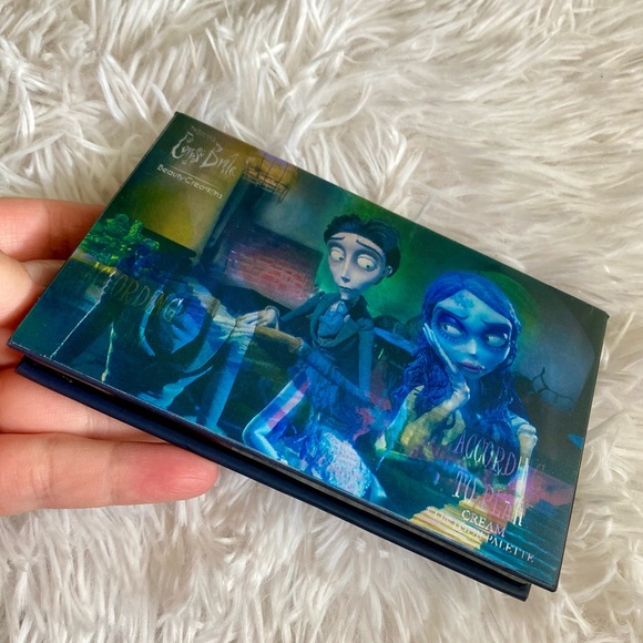 BeautyCreations - Contour Palette - Picture 7 of 10